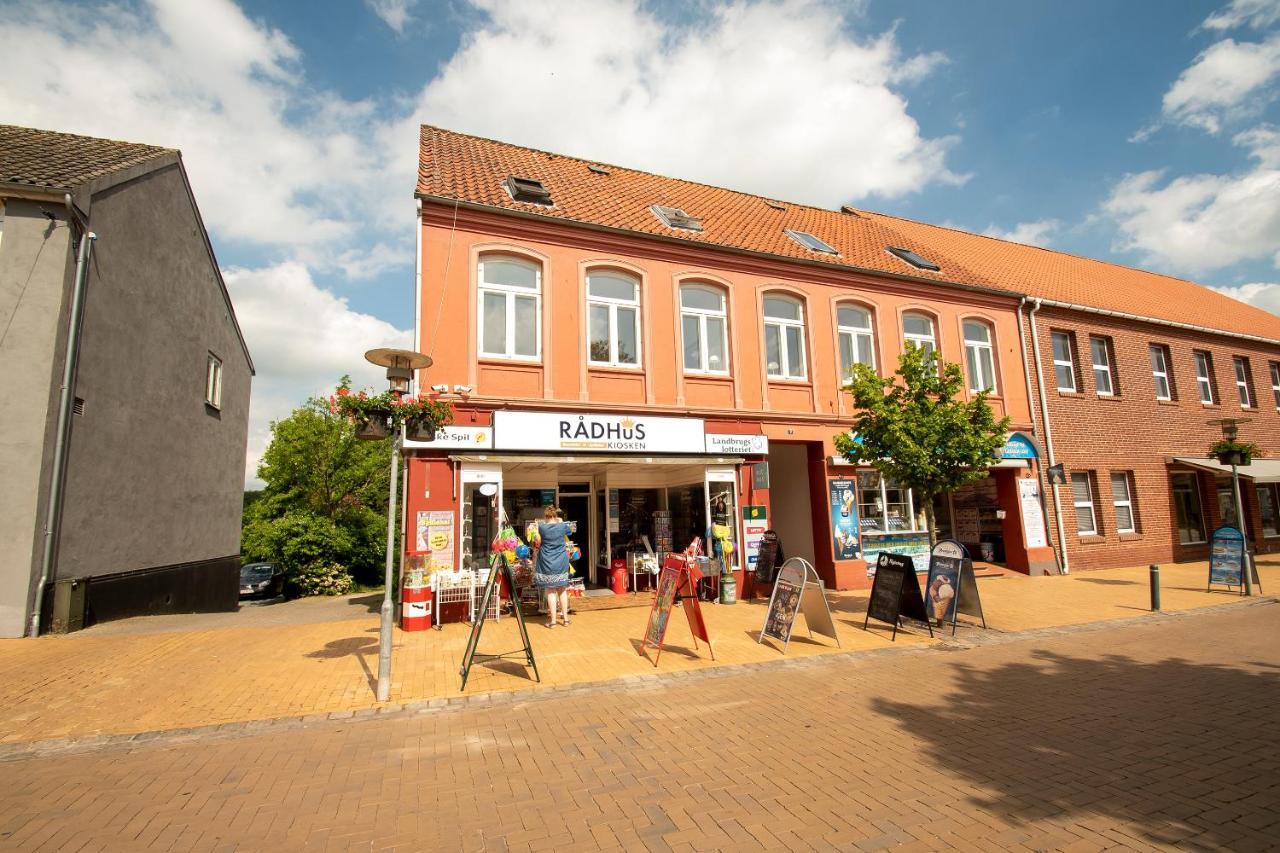 Det Gamle Radhus Hotel Grasten Ngoại thất bức ảnh
